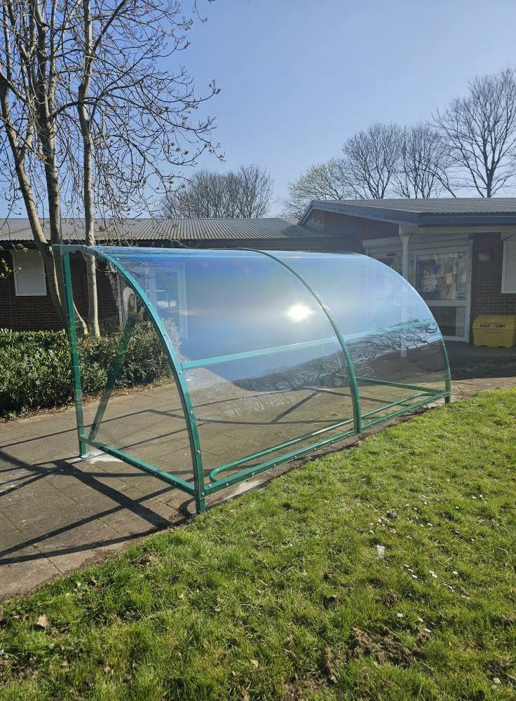 Green curved canopy, Rowley & Tipton Family Hubs