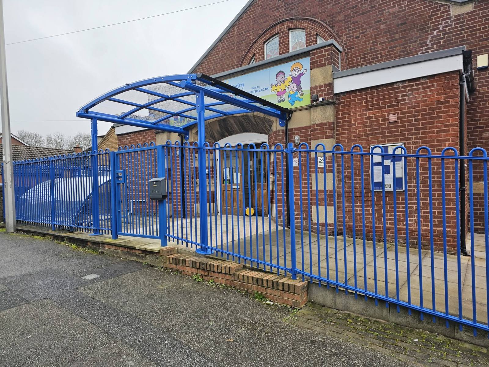 Parent-waiting entrance canopy, Shine Nursery