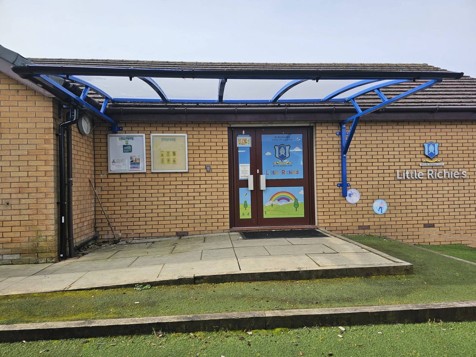 Two cantilever canopies, St Richard’s RC Primary School