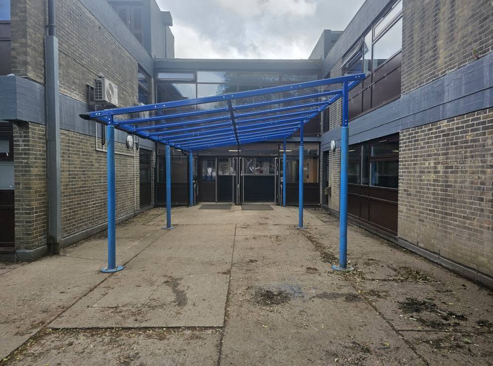Replacement canopy, Upholland High School