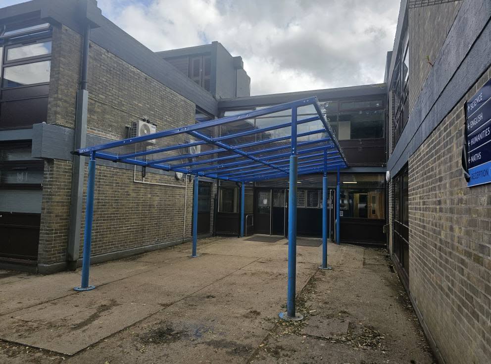 Replacement canopy, Upholland High School