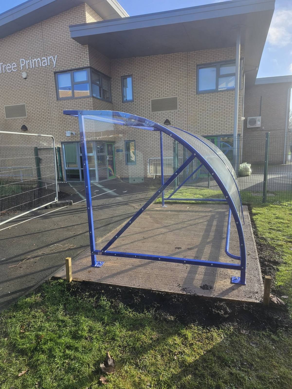 Buggy shelter, Yew Tree Primary School