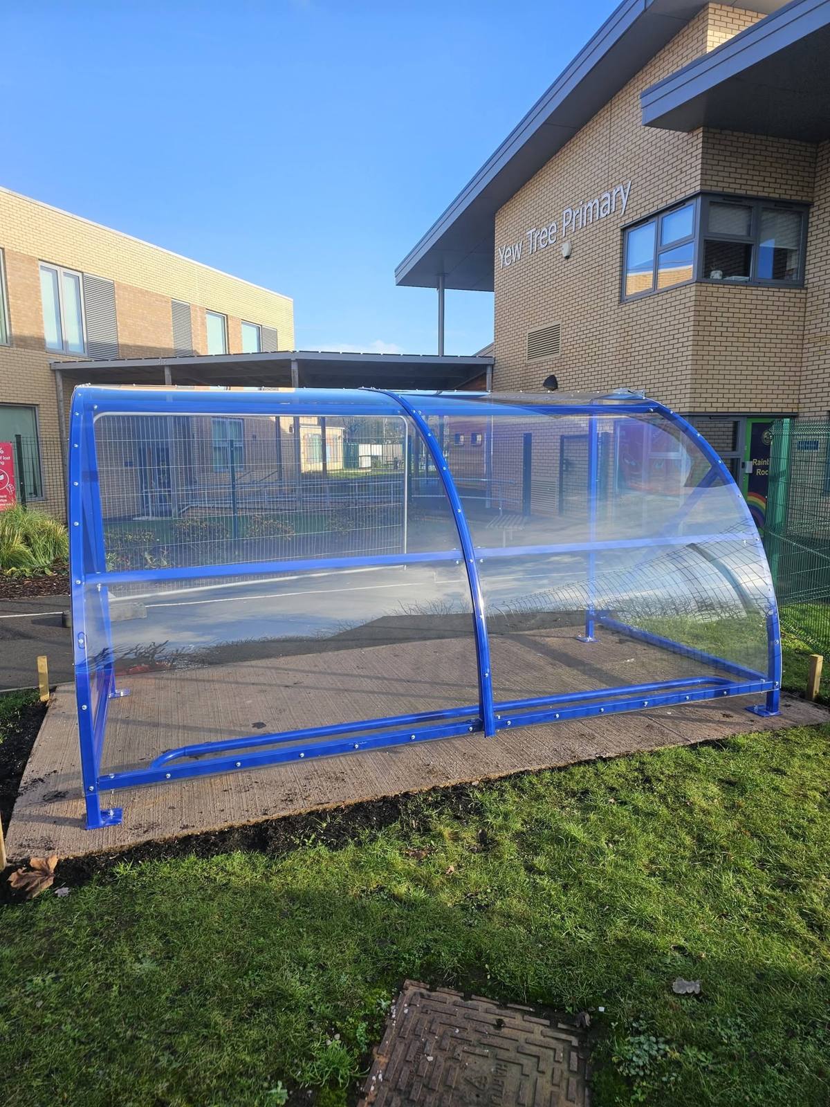 Buggy shelter, Yew Tree Primary School